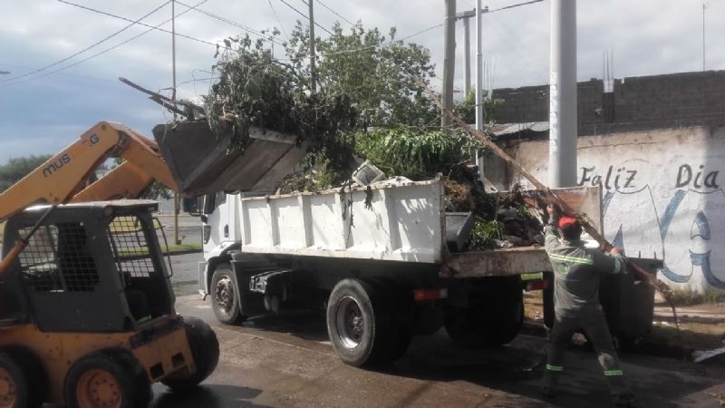 Extenso operativo de limpieza en la Capital