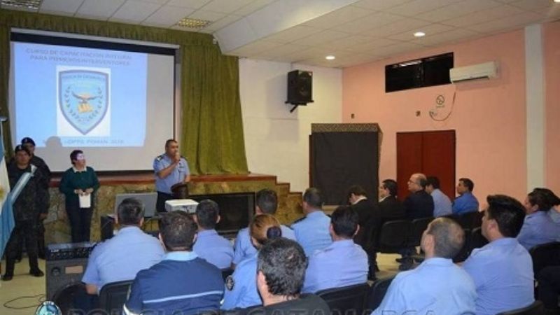 Finalizó curso de capacitación destinado a efectivos policiales