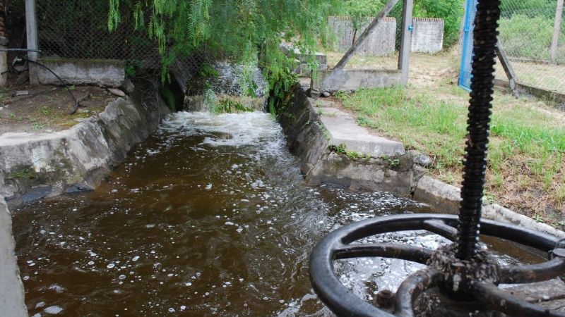 Por la turbiedad, se restringe el servicio de agua potable