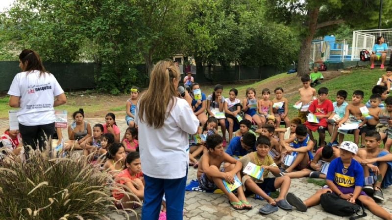 Talleres de prevención de Dengue en colonias de vacaciones