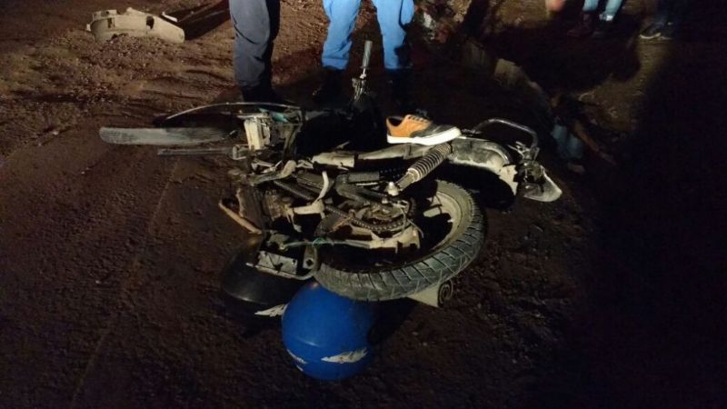 Joven lesionada tras derrapar de una moto