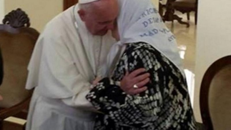 "No tener miedo a calumnias" pidió Francisco a Bonafini