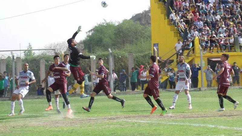 No es mentira; Aconquija ganó y está en la cima