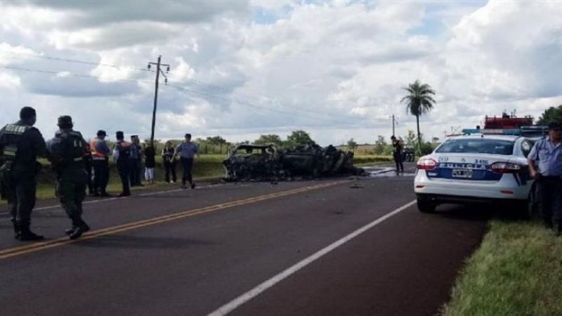 Trágico choque e incendio en Misiones: hay al menos siete muertos