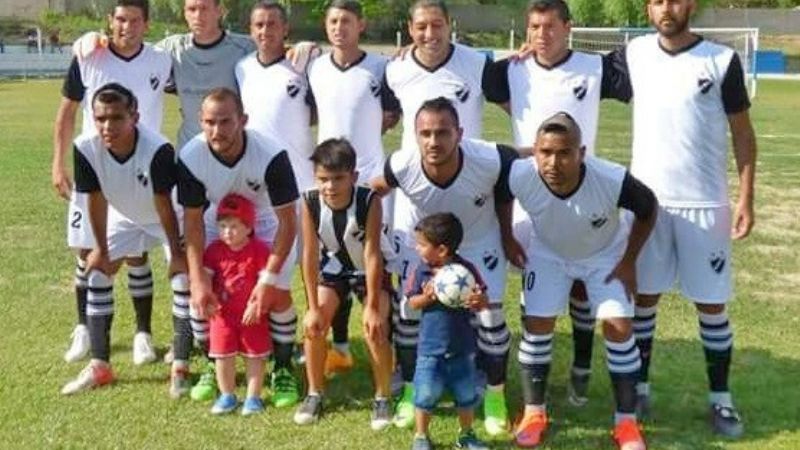 Newbery de Pomán clasificado y Vélez por el buen camino