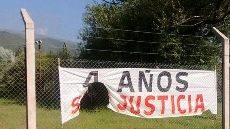Quemaron carteles alusivos a la tragedia de El Rodeo