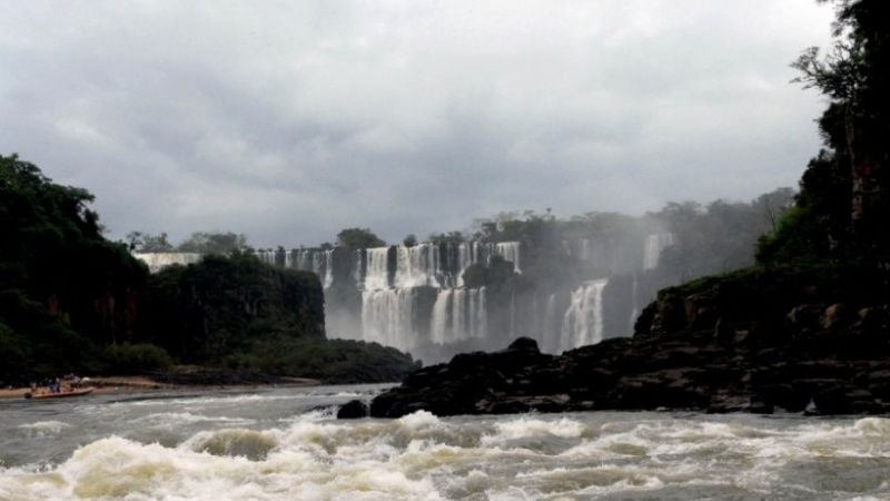 Más de dos millones de turistas viajaron por el feriado