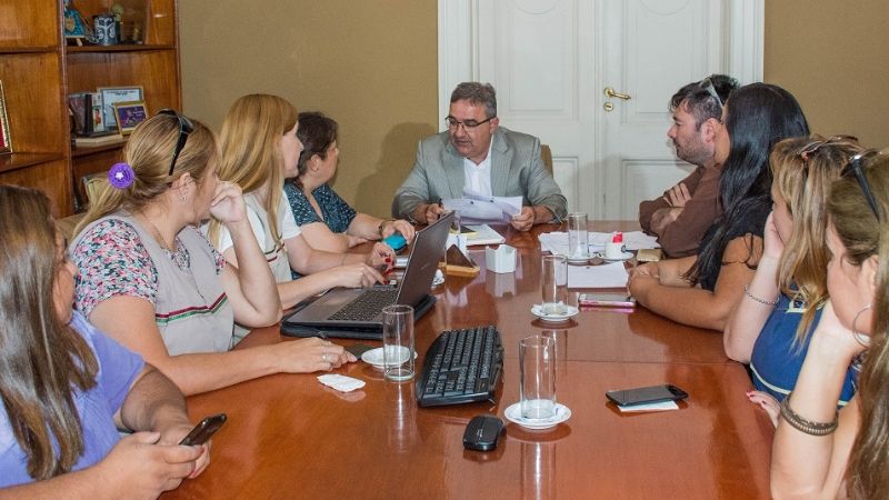 SIDCa acordó aumento para docentes municipales