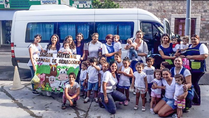 El jardín Maternal del Senado en el Día Mundial de la Lucha contra el Cáncer Infantil