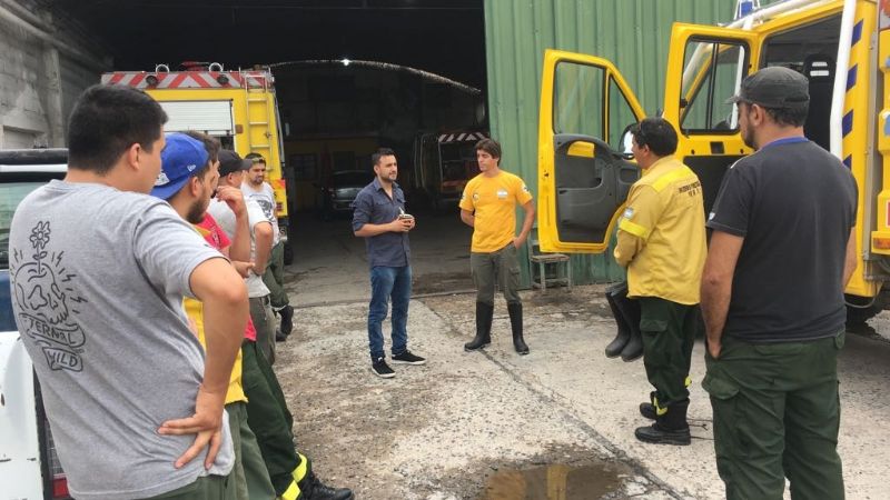 Asisten a vecinos damnificados por la intensa lluvia