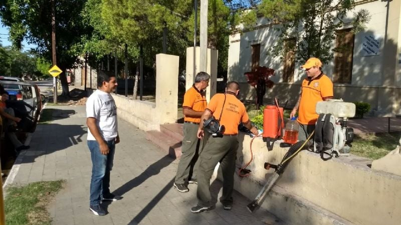 Fumigaron 12 escuelas en Capayán