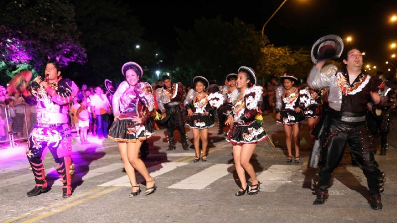 El “Carnaval Provincial 2018” cerró ante un público multitudinario