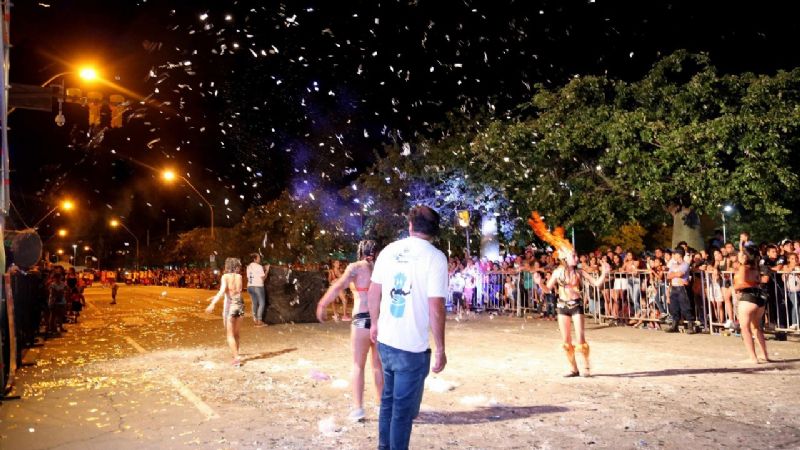 El “Carnaval Provincial 2018” cerró ante un público multitudinario