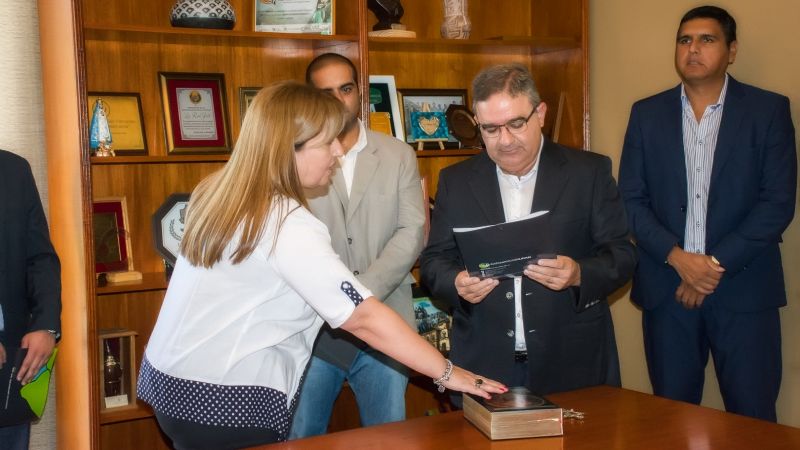 Jalil tomó juramento a los nuevos funcionarios