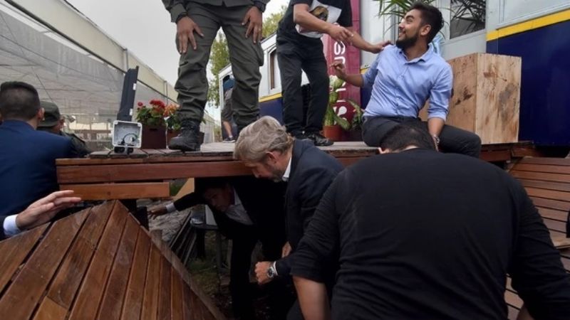 Caída de Frigerio en el restaurante de Margarita Barrientos