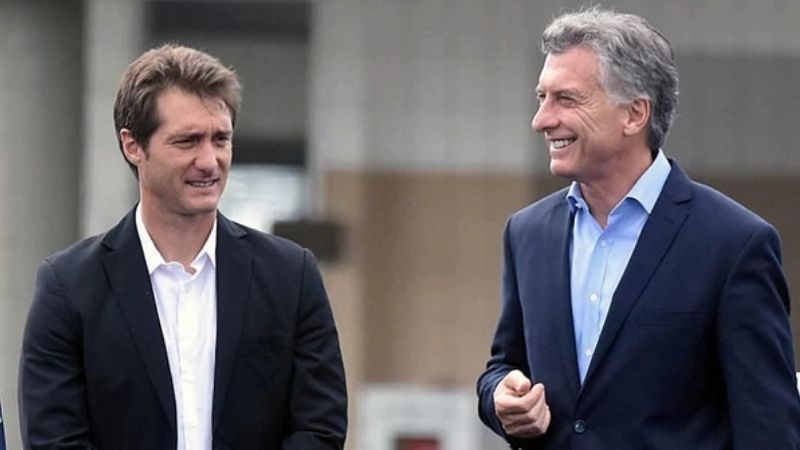 Tras polémicos arbitrajes, Macri recibió a Barros Schelotto