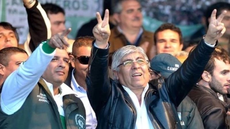 Moyano y gremios opositores reclamarán cambios a Macri
