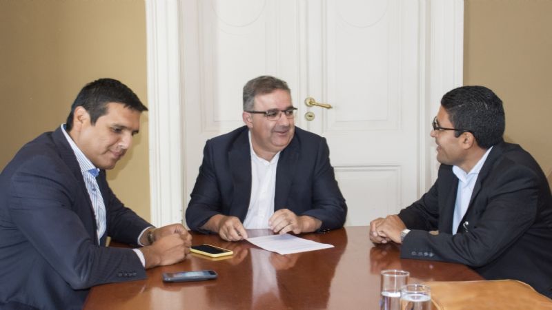 Jalil recibió a su par de Villa Vil