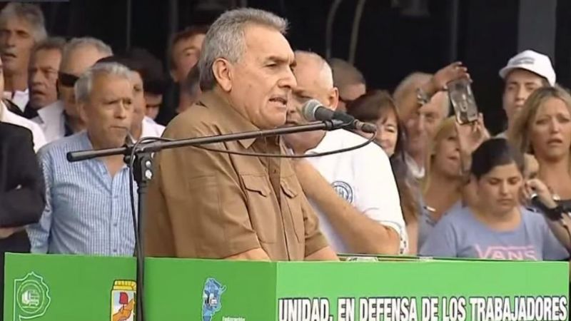 Schmid: "Ricos más ricos y pobres más pobres"