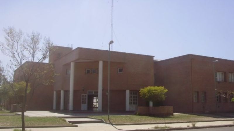 Protesta de docentes en la Escuela Gobernador Galíndez