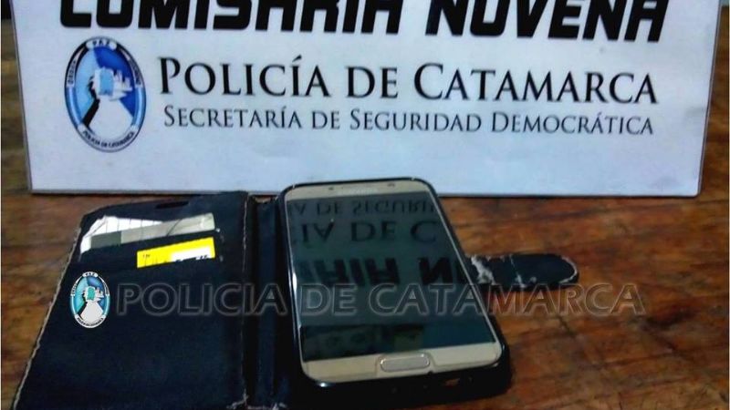 Aprehenden a un arrebatador y secuestran el celular