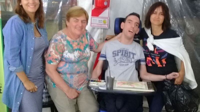 Muestra de artista plástica catamarqueña en la ciudad de Colón, Entre Ríos