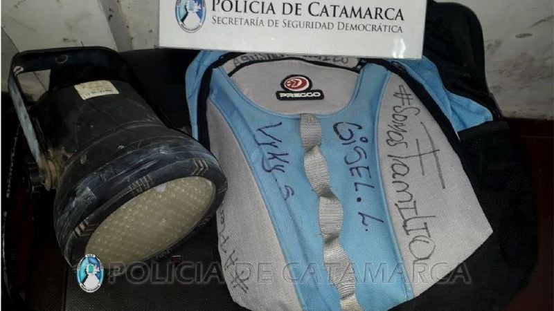 Aprehenden a un joven y recuperan un reflector