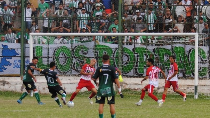 San Martín se recuperó goleando y clasificando