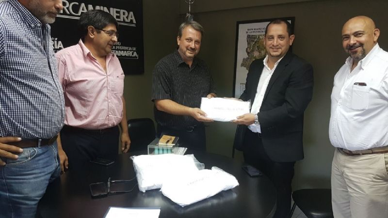 Prueba piloto para producir baterías con el carbonato de litio de FMC