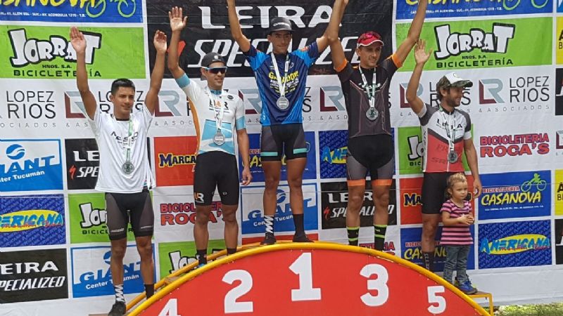 “El apoyo del público fue emocionante, me sentí local”