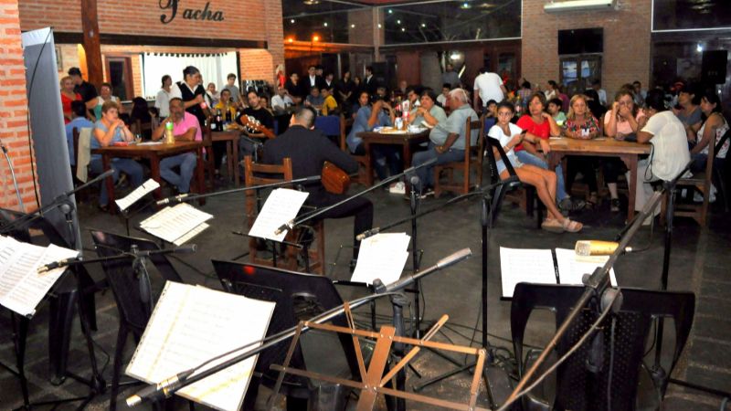 El 1º Circuito Música Va! inició en Icaño con un concierto de guitarras