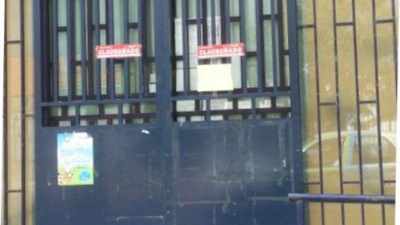 Clausuraron un supermercado y una fiesta no autorizada