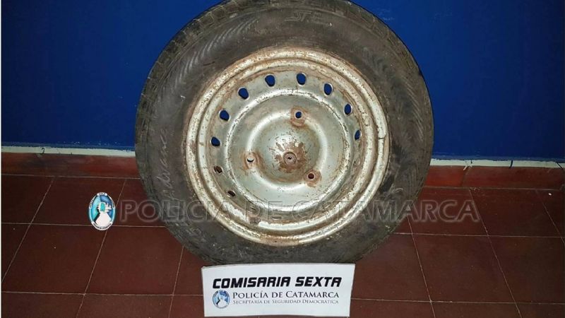 Aprehenden a un joven y secuestran una rueda de auxilio