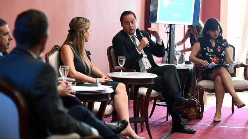 “La reforma política tiene que cerrarle la puerta al narcotráfico y a la corrupción”