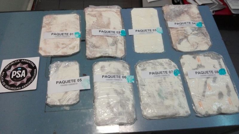 Ciudadano ruso detenido por PSA con más de tres kilos de cocaína en Ezeiza