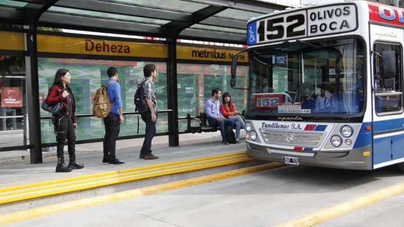 La UTA firmó un aumento salarial del 15%