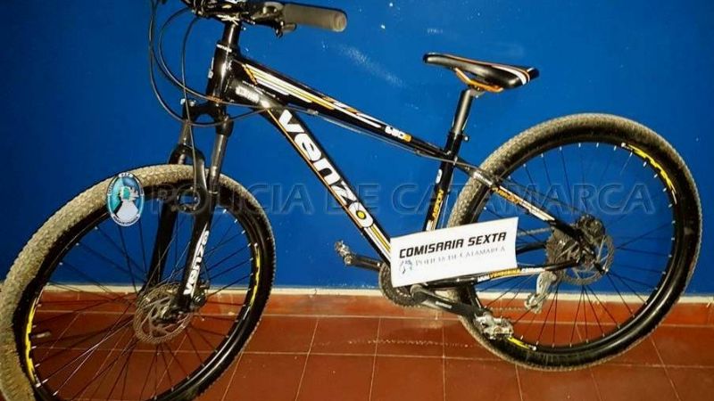 Se presentó en la comisaría luego de comprar una bici robada