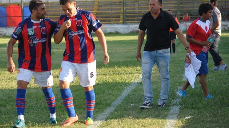 Tesorieri  venció 2-0 a Independiente y es líder