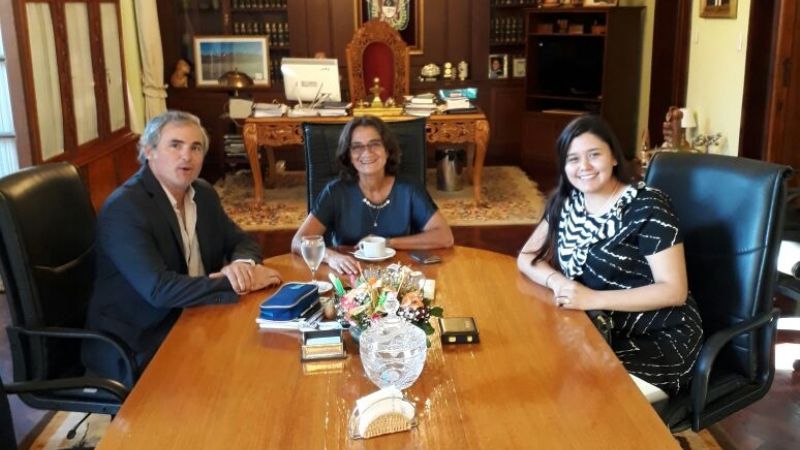 Lucía se reunió con el senador Fernández y la médica del Hospital de Pomán