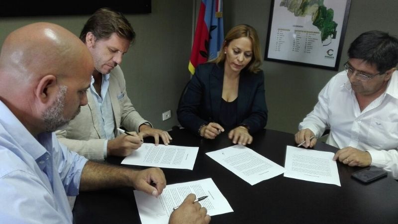 Convenio para evaluar la instalación de un polo industrial en Fiambalá