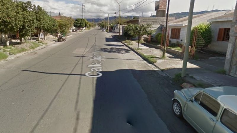 Golpeó a sus hijos y a su pareja, 25 años menor