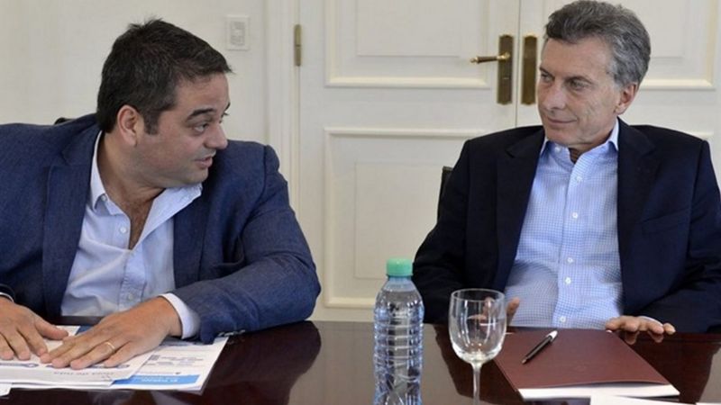 Al final, la purga de familiares solo alcanzó a 12 funcionarios