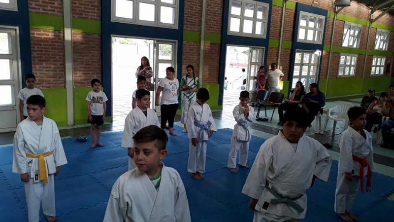 Inició la temporada deportiva 2018 en “Poli Sur”