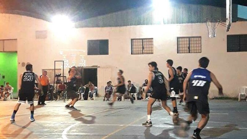 Continúan el Torneo de Básquet de Verano en el Club Unión
