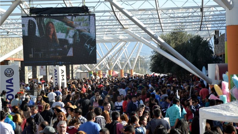 Comienzan las inscripciones para los artesanos del Poncho 2018