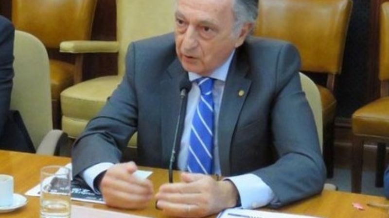 La UIA espera mejorar la tensa relación con el Gobierno