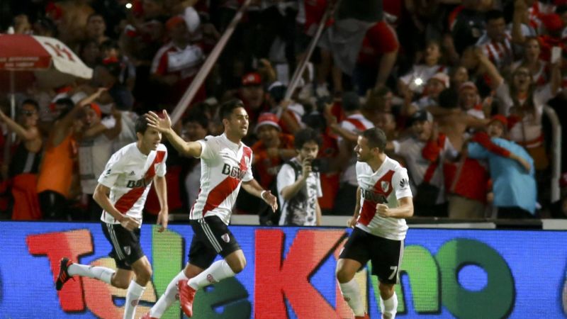River  “Súper Campeón” argentino al vencer 2-0 a Boca