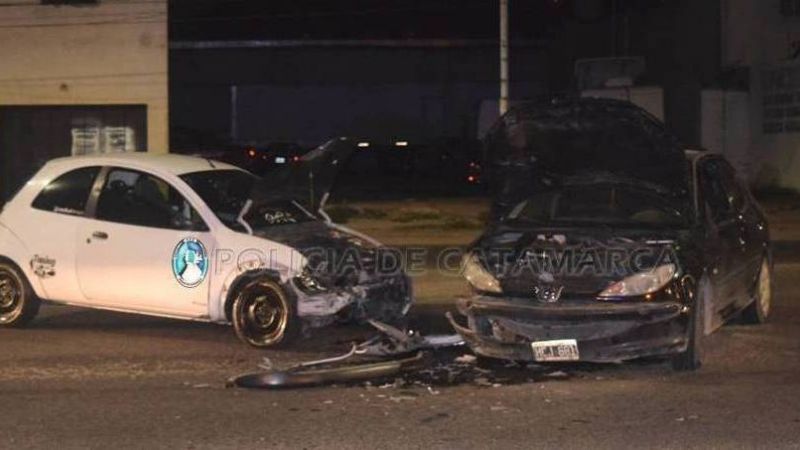 Violento choque en Valle Viejo