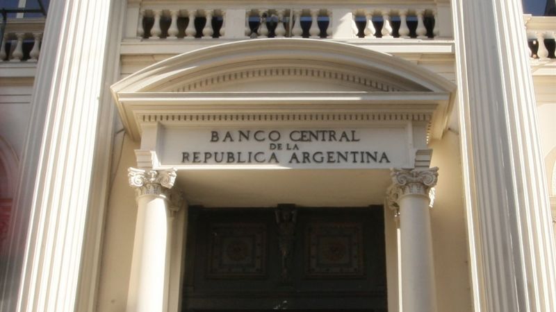 El oficialismo da marcha atrás con el embargo de las cuentas sueldo