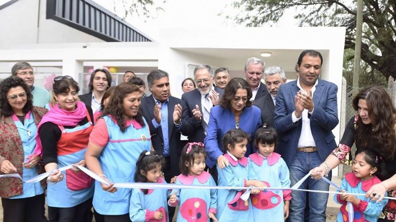 La Gobernadora inauguró jardín de infantes en Santa María